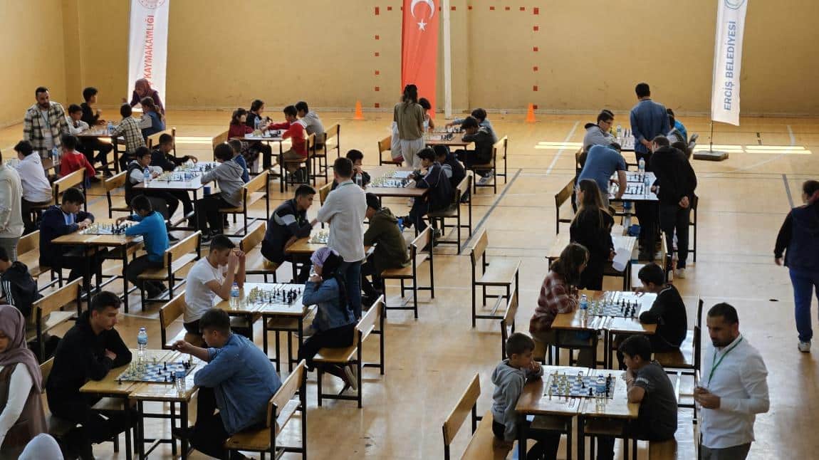 2022-2023 Erciş Ortaokullar arası Satranç Turnuvasına Katıldık 